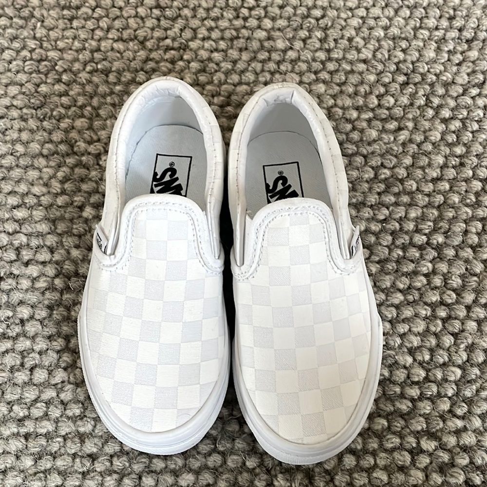 Kids Vans checkered slip ons size 10.5